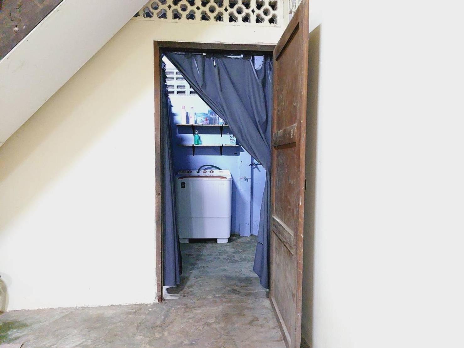 Hostelbed And Retreat Phitsanulok Exterior photo